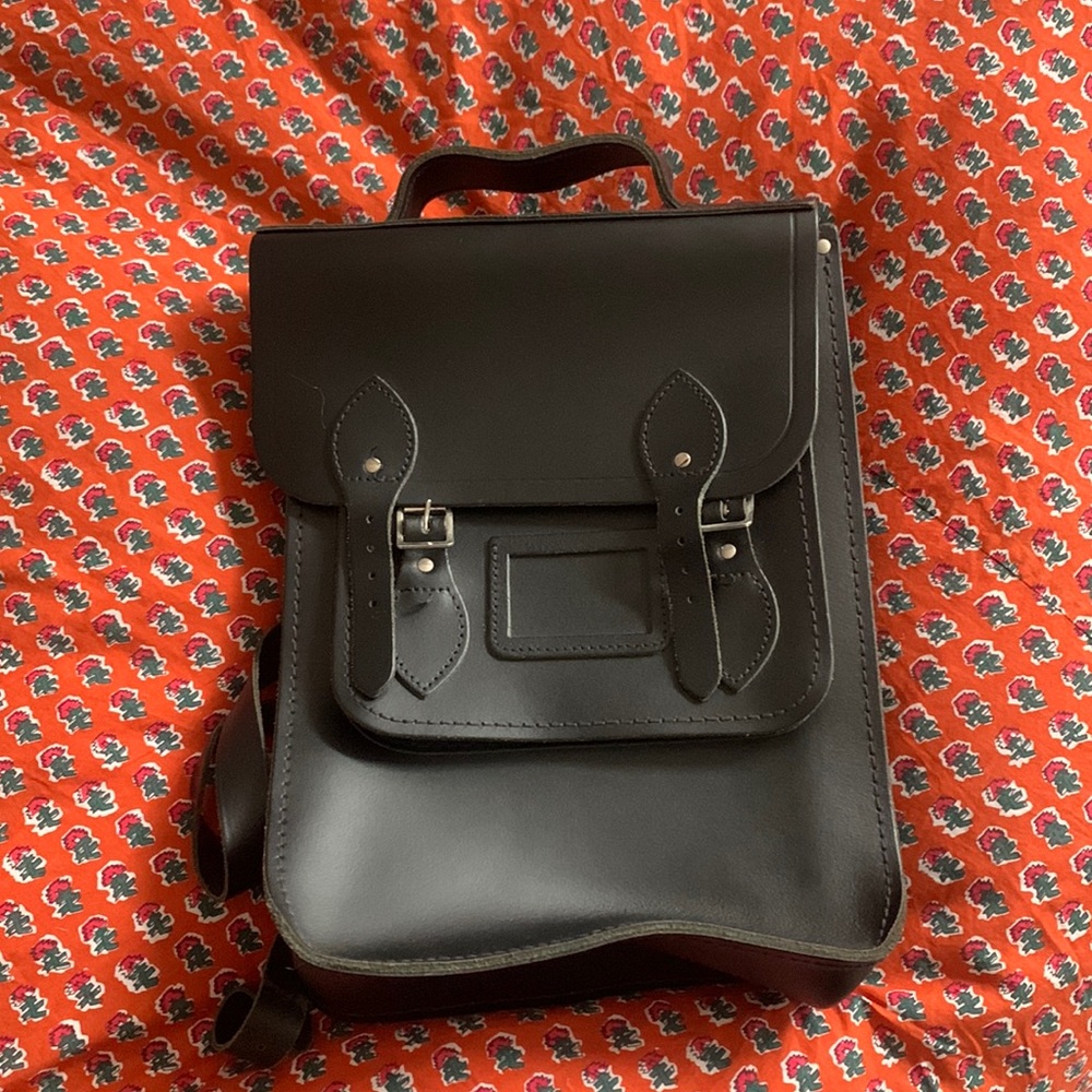 All black matte backpack, never used no scratches